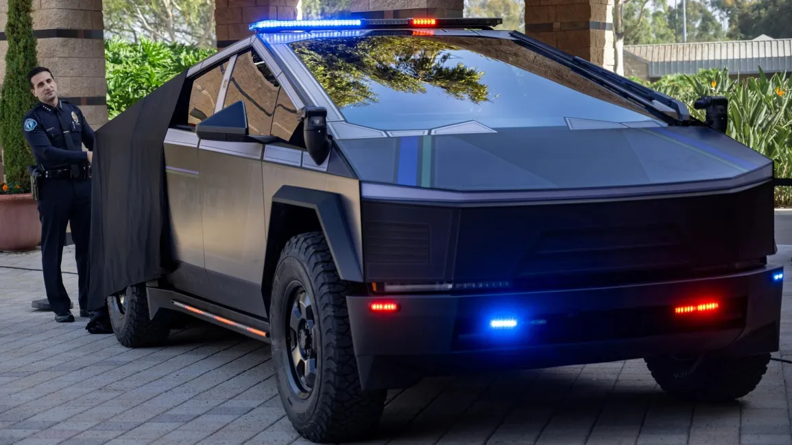 لاس فيغاس تعتمد سيارات تسلا سايبرتراك في أسطول الشرطة