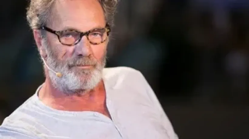 وفاة الممثل والمخرج الفلسطيني محمد بكري